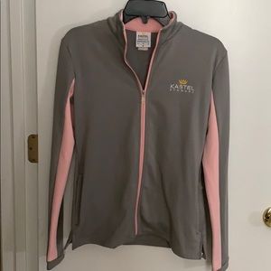 Fitted light weight jacket